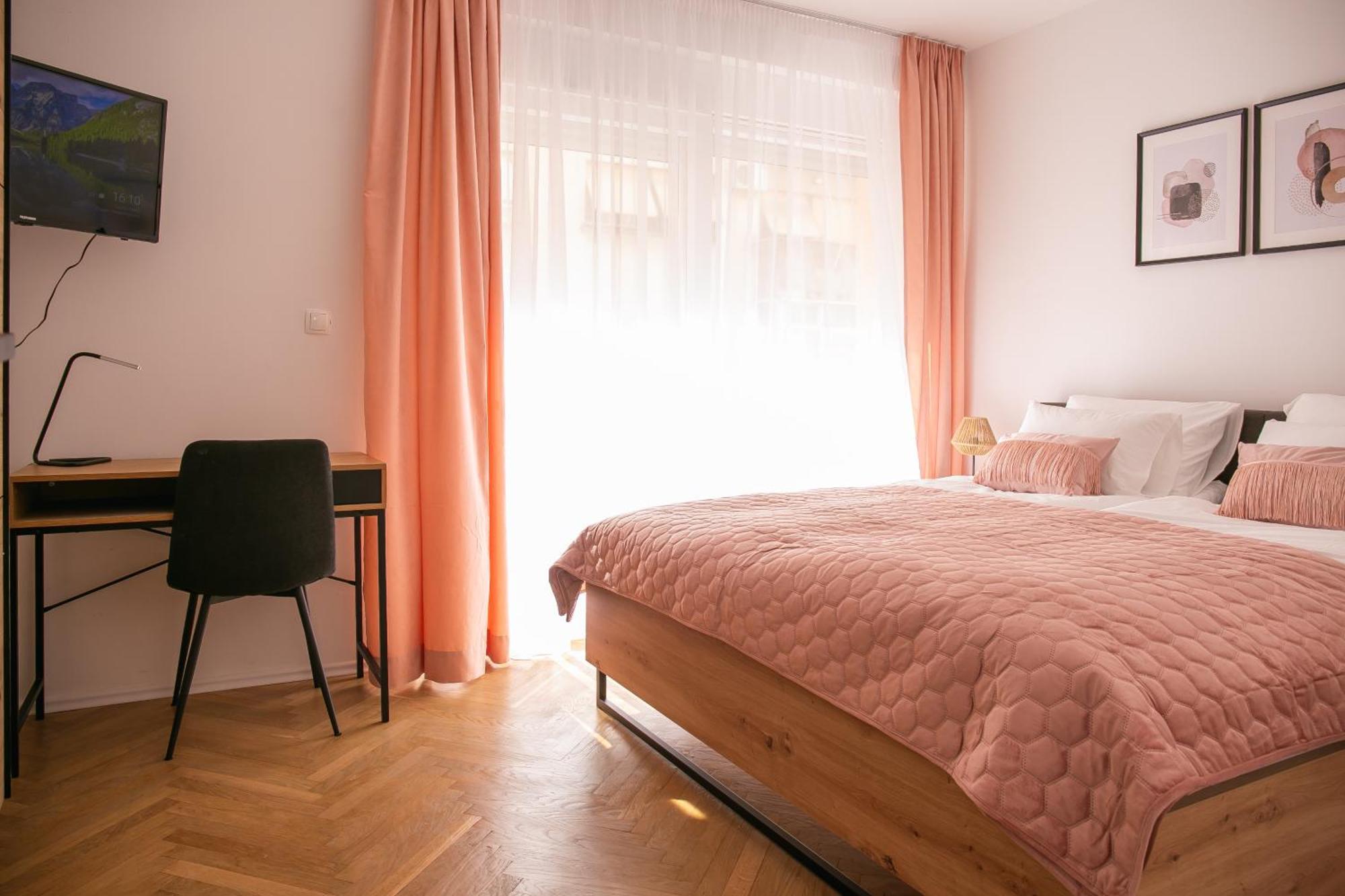 Apartament Marela